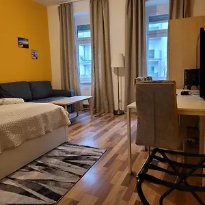 Aparthotel Leopoldauer