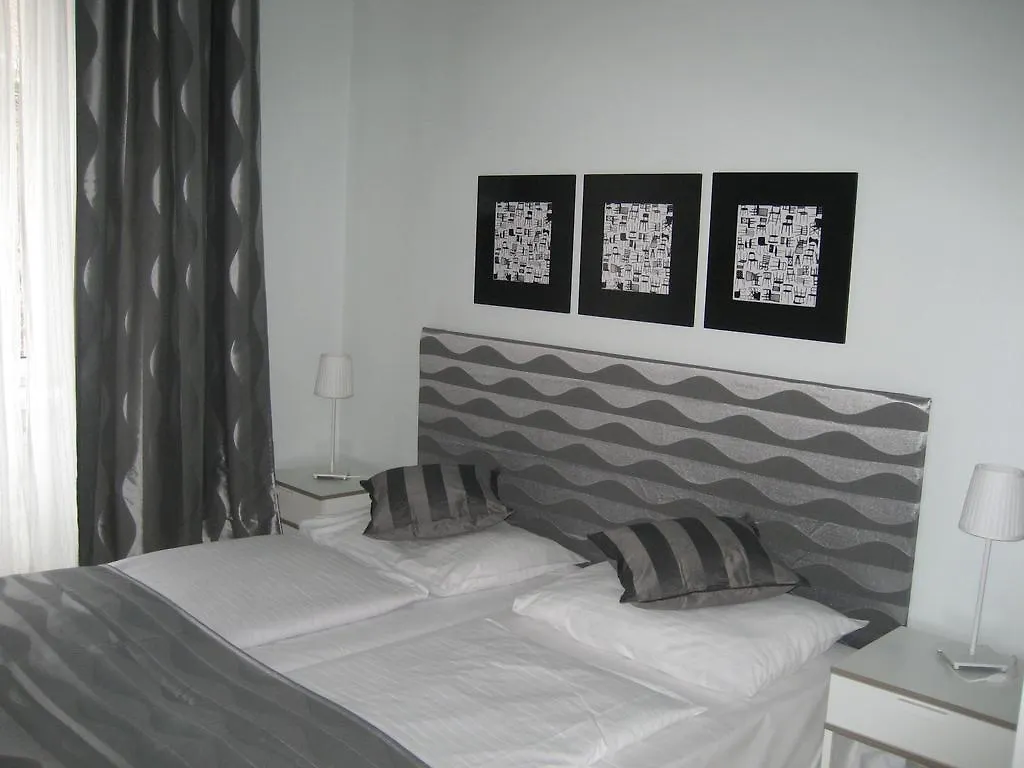 Pension Schottentor Viena